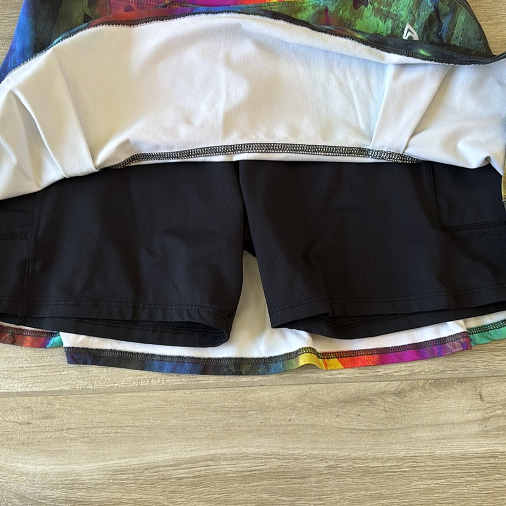 Dona Jo Multi Color Athletic Skirt Skort - Picture 6 of 11